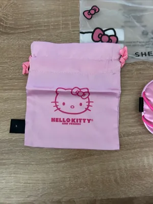 Hello Kitty Pink Satin Sleep Mask with Matching Pink Drawstring Pouch thumbnail 5
