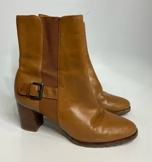 Cole Haan caramel leather pull on boots‎ size 6.5 thumbnail 1