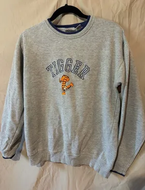 Vintage tigger Pooh crewneck thumbnail 1