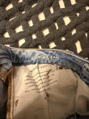 American Eagle mom jeans ripped high waisted  thumbnail 5