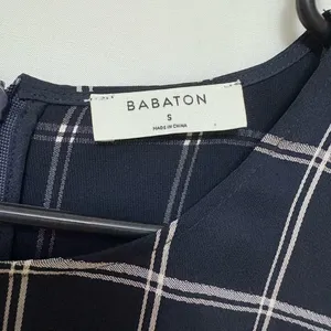 Babaton Sleeveless‎ Checkered Blouse Size Small thumbnail 2