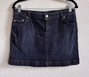 Lacoste Denim Mini Skirt Size 40 Dark Wash Y2K Preppy Stretch thumbnail 1