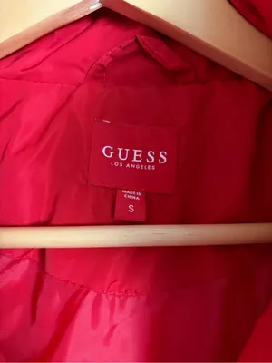 Guess Puffer Jacket Y2K Red Cropped Streetwear Quilted Zip Up Size Small thumbnail 6