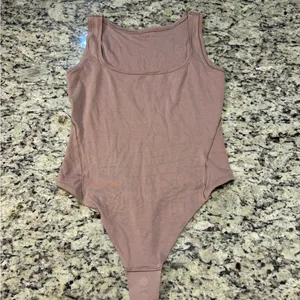 Lululemon Nulu Square-Neck Sleeveless Bodysuit - twilight rose thumbnail 3