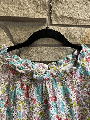 Anthropologie Jennifer Grace Floral Smocked Neck Top in Mint, Lilac, Pink Medium thumbnail 5