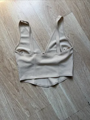Abercrombie & Fitch Women’s Cream Crop Top Size Medium thumbnail 5
