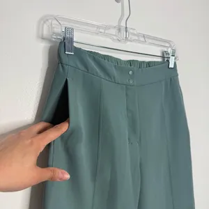 Lululemon‎ Dynamic Days Pant Travel Woven Tidewater Teal Size 26 Athleisure thumbnail 4
