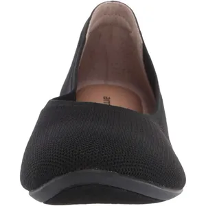 Amazon Essentials Women's Knit Ballet Flat in Black, Size 6.5 Wide​​​​​​​​​​ thumbnail 2