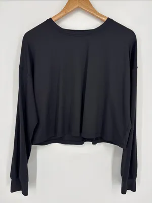 Lululemon Muscle Love Long Sleeve Women's Size Medium in Black thumbnail 3