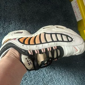 Nike Air Max size 9 euc no signs of wear thumbnail 2