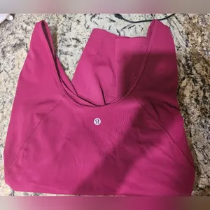 Lululemon Crop Top thumbnail 2