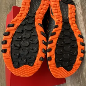New Balance Men 8, Women 9.5 WIDE 4E Black Orange Sneakers 410v8 Low Trail Shoes thumbnail 14