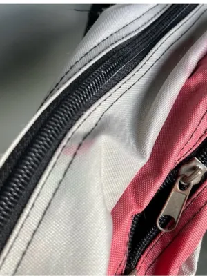 Harry Potter Hogwarts Gryffindor Backpack Fair Condition thumbnail 3