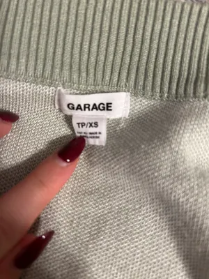 Garage Cropped Button Up Sweater thumbnail 3