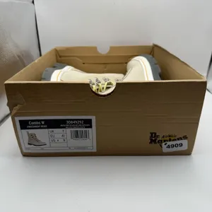 Dr. Martens Women's Combs W 6 Eyelet Combat Boots Parchment Beige 40/60 Size‎ 9 thumbnail 9