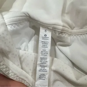 Lululemon White Lace Band Leggings Women’s 6 thumbnail 3