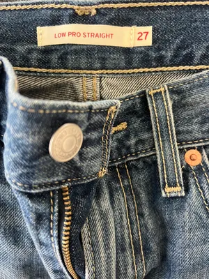 Levi's  Jeans thumbnail 2