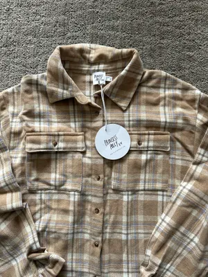 NWT Princess Polly Button Up Shirt  thumbnail 4