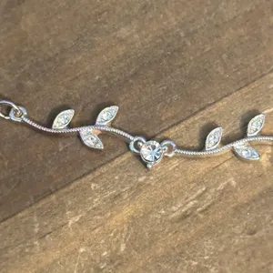 Vintage Silver Tone CZ Vine Y Necklace thumbnail 4