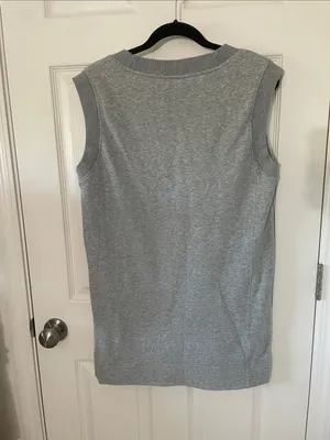 VUORI Sedona Vest Dress, Light Heather Grey Size Small excellent condition thumbnail 6