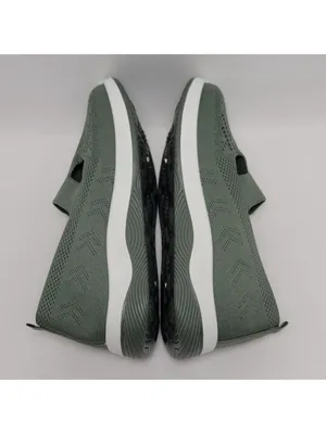Women's Breathable Mesh Slip On Sneakers Comfortable Lightweight Walking Shoes thumbnail 8