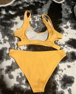 Cupshe swimsuit size M thumbnail 2