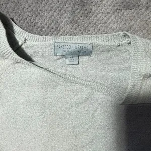 Barefoot Dreams CozyChic Ultra Lite Sweater XS Gray Long Sleeve Kangaroo Pocket thumbnail 4