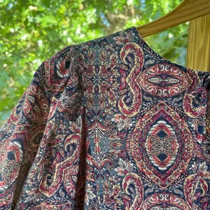 Banana Republic Women's Purple Printed Boho Pleated Top Size L thumbnail 4