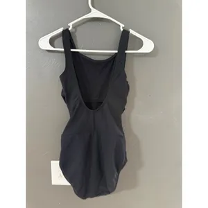 Shape FX Swim Womens Black Ruched Front One‎ Piece Swimsuit Size 6 C-3776 thumbnail 4