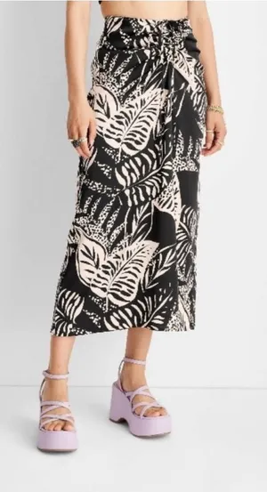 Target future collective alani noelle Tropical palm leaf Skirt Black & Cream NWT thumbnail 2