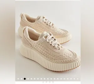 Dolce Vita “Dolen” Platform woven Cream Sneakers with textured fabric size 7.5 thumbnail 3
