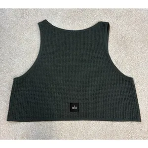 NWOT Alo Yoga Cashmere Plush Waffle Crop Tank Top Dark Cactus Gray Size L thumbnail 3