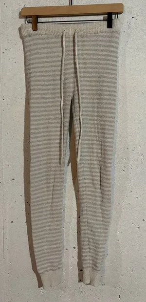 American Eagle Cozy Knit Super High Waisted Leggings | Size: XS thumbnail 1
