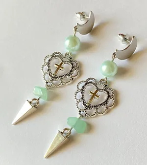 Handmade goth punk grunge fairy style heart cross & aventurine & glass pearls dangle earrings🌙🌹✝️ thumbnail 2