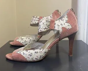 Miss Albright ANTHRO Pink White Multi Floral Peep Toe Back Zip Heels EUC 7.5 thumbnail 1