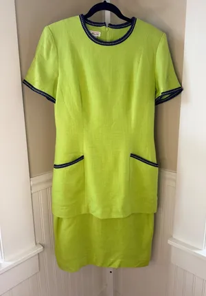 Vintage Talbots Chartreuse Lime Mod Drop Waist Dress Navy Trim Size 10 USA thumbnail 1