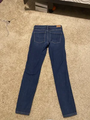 American Eagle Outfitters High-waisted Jeans thumbnail 2