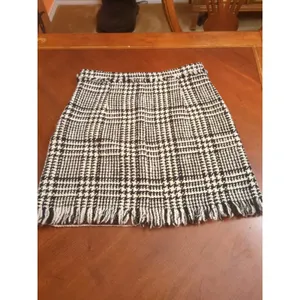 Zara Woman Tweed Mini Skirt S Plaid Houndstooth Black White Size S thumbnail 12