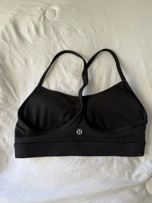 Lululemon Black Flow Y Bra Size 6 thumbnail 3