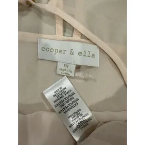 Cooper&Ella Top Womens Medium Light Pink Floral Embroidered Coquette Twee Preppy thumbnail 3