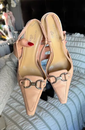 Anne Klein Heels Kitten Slingback thumbnail 1