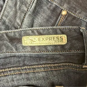 Express Women’s Zelda Slim Fit Legging Jeans Ultra Low Rise Dark Washed Sz 8 R thumbnail 7