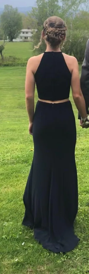 Sherri Hill Prom Dress thumbnail 2
