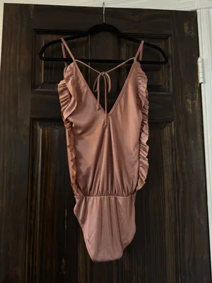 Charlotte Russe Satin Rose Pink Strappy Surplice Teddy Bodysuit thumbnail 4