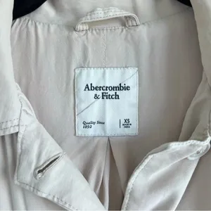 Abercrombie and Fitch‎ Women’s Lightweight Utility Jacket thumbnail 4