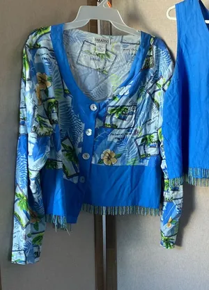 FINAL MARKDOWN Paradiso 2 piece set xl thumbnail 1