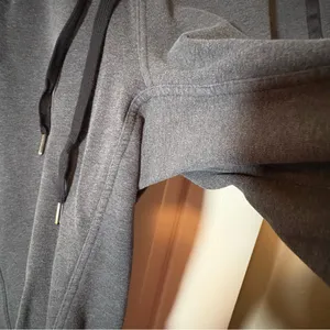 Lululemon sweats Sz 10 black/grey excellent condition thumbnail 4