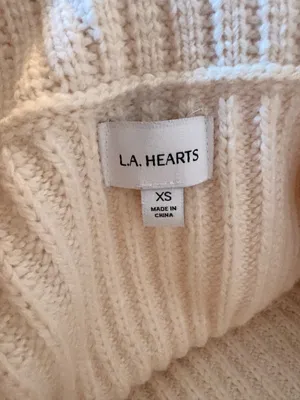 off the shoulder la hearts by pacsun knut sweater thumbnail 4