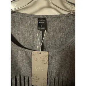 Emery Rose Size M‎ Grey Flowey Midi Length Dress thumbnail 5
