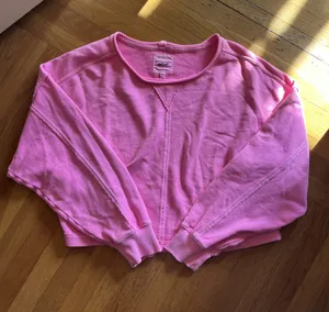 sweatshirt thumbnail 1
